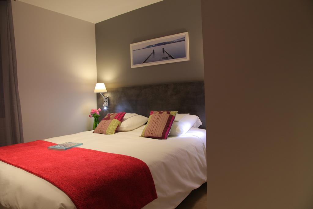 Cozy Hotel Logis Morlaix Plouigneau الغرفة الصورة